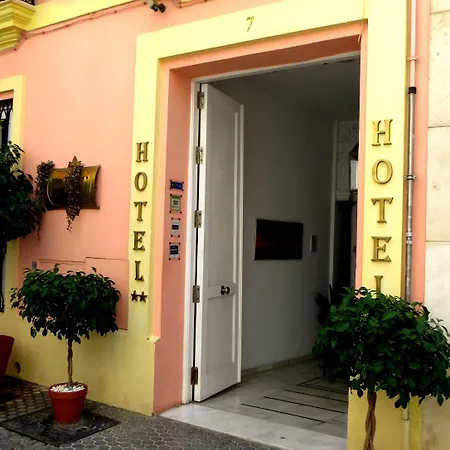 Un Patio Al Sur Hotel