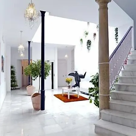 Un Patio Al Sur
