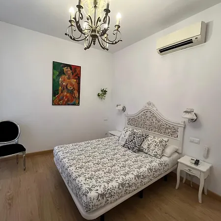 Hotel Un Patio Al Sur 2*